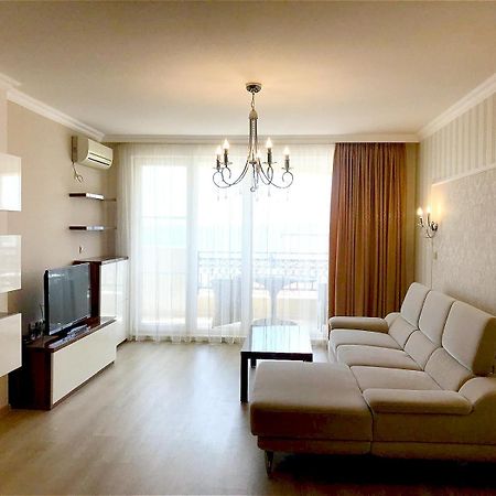Private Super Apartments By Sea In Apart Hotel ! 포마리 외부 사진