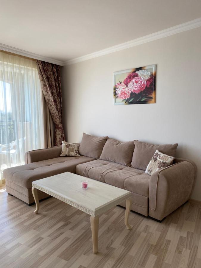 Private Super Apartments By Sea In Apart Hotel ! 포마리 외부 사진