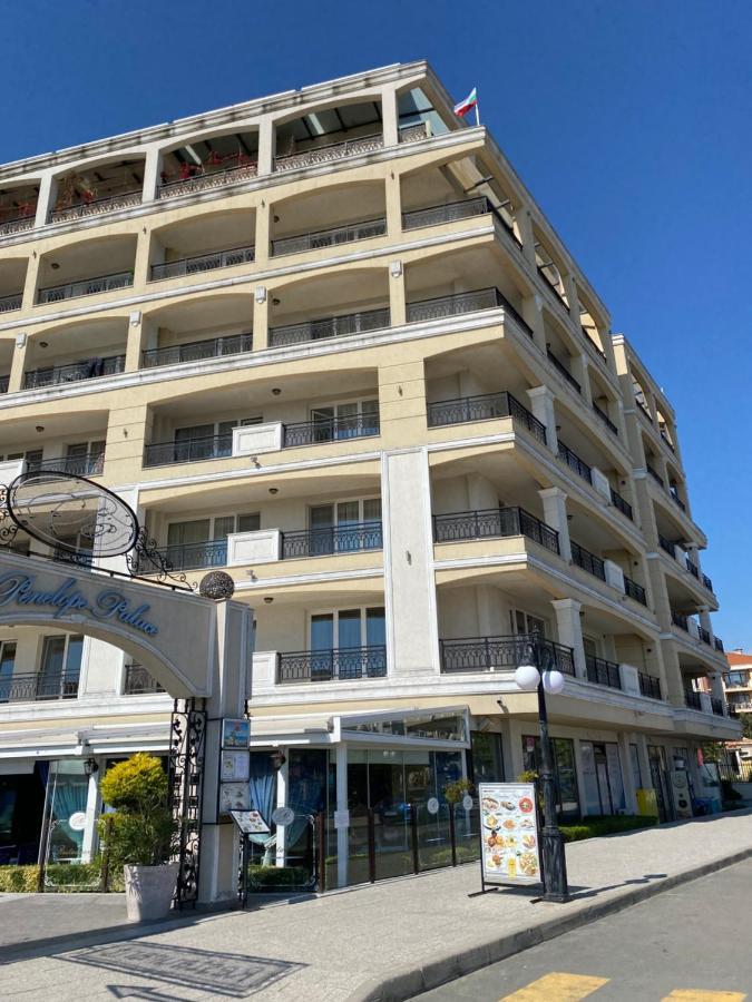 Private Super Apartments By Sea In Apart Hotel ! 포마리 외부 사진