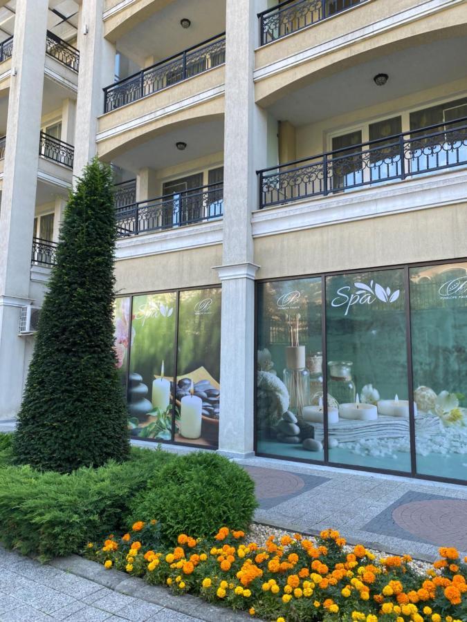Private Super Apartments By Sea In Apart Hotel ! 포마리 외부 사진