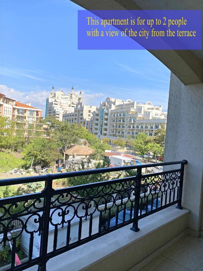 Private Super Apartments By Sea In Apart Hotel ! 포마리 외부 사진