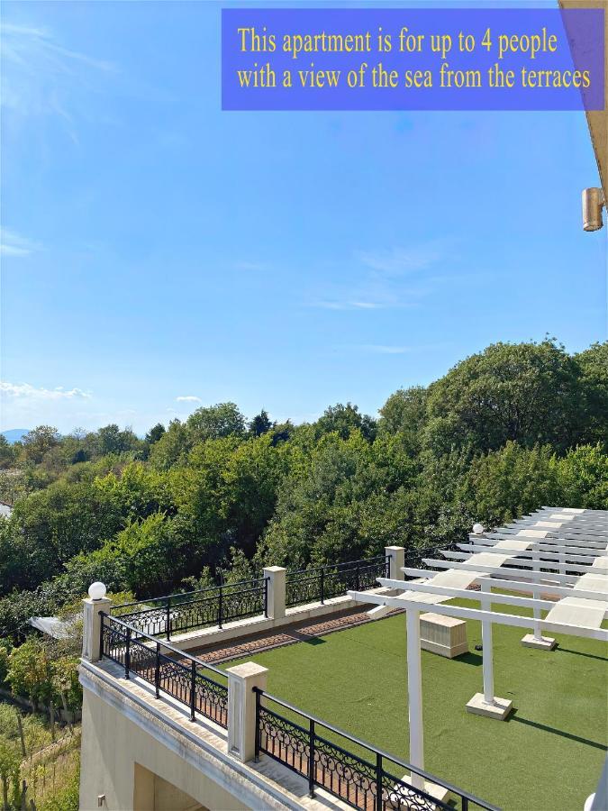Private Super Apartments By Sea In Apart Hotel ! 포마리 외부 사진
